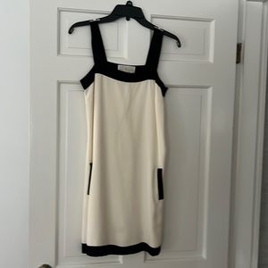 Julie Brown cream silk lined dress. Black detail with pockets -barely used